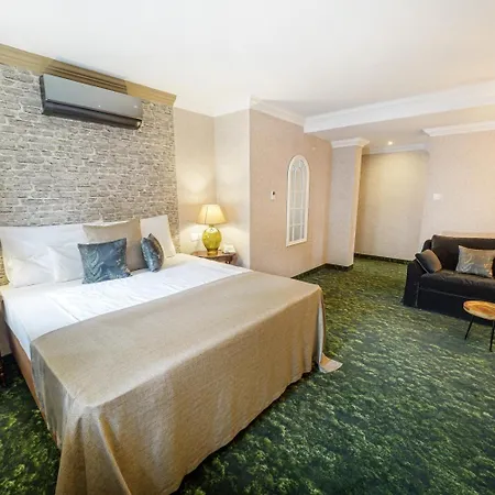 Bed and breakfast Platán Utca - Platán 4*